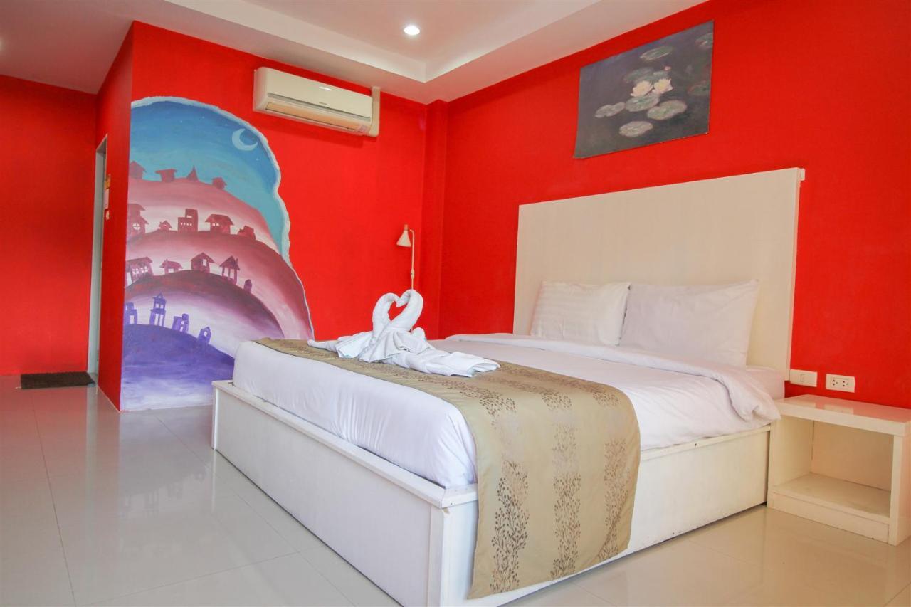 Guan Chao Yin Hotel Patong Екстер'єр фото