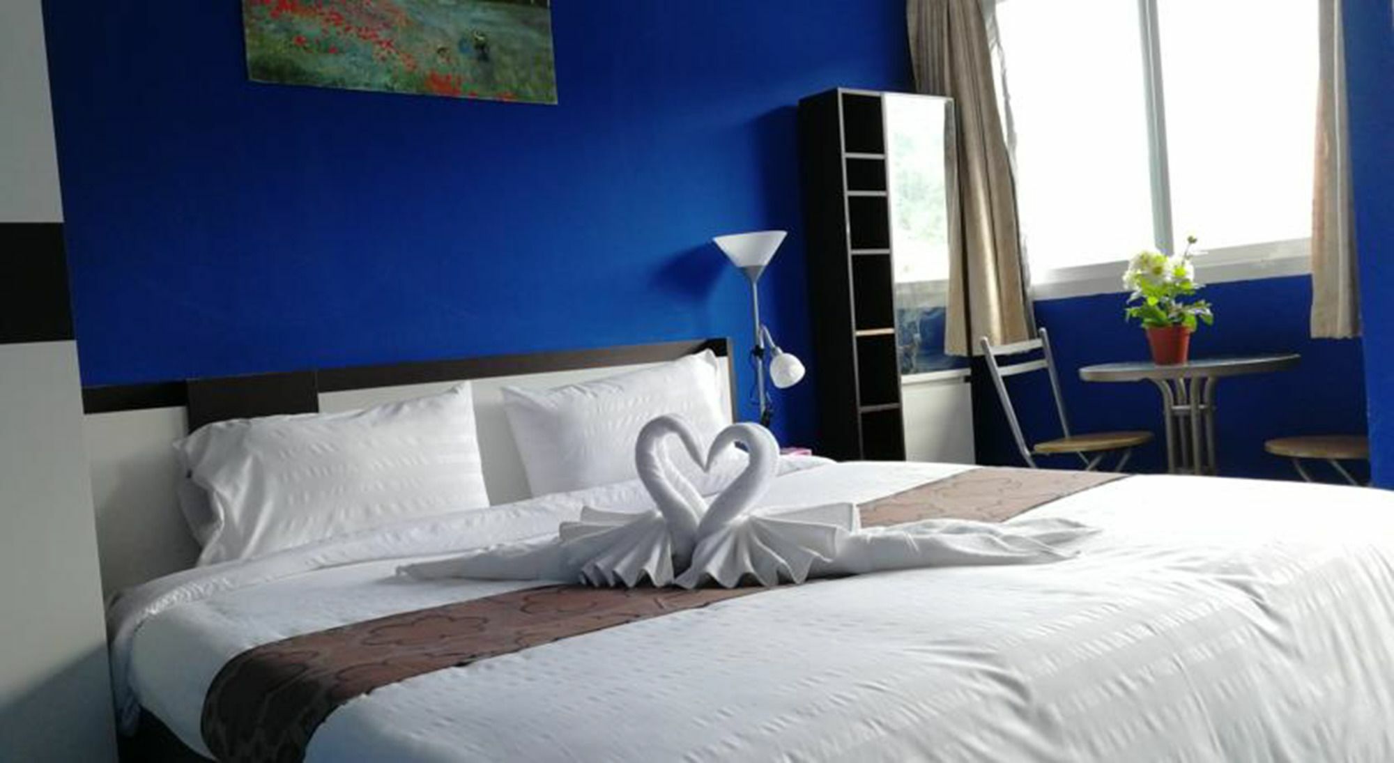 Guan Chao Yin Hotel Patong Екстер'єр фото
